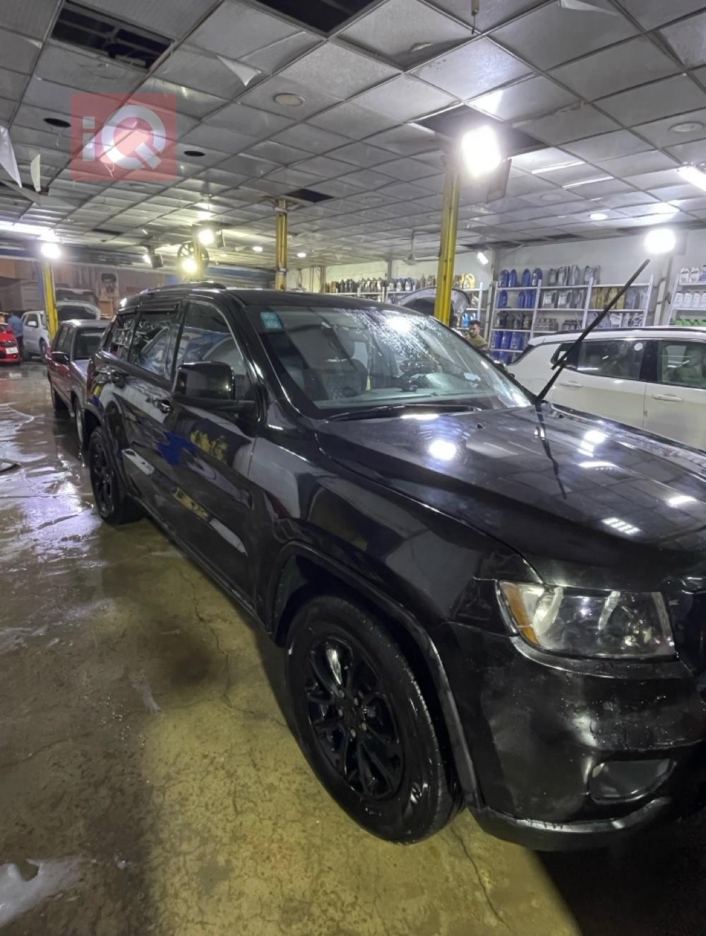 جيب جراند شيروكي